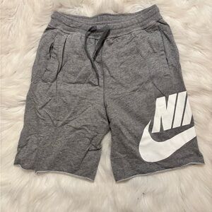 Nike Men's Athletic Shorts in Gray